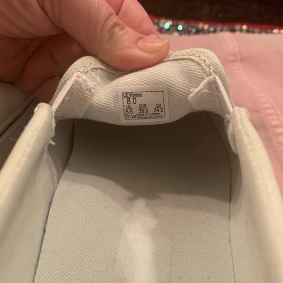 Vans Green Checkered Design Shoes - Picture 3 of 14